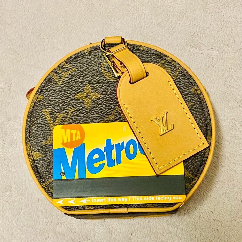 Louis Vuitton Mini Boite Chapeau bag with straps ✨ - Picture 16 of 16